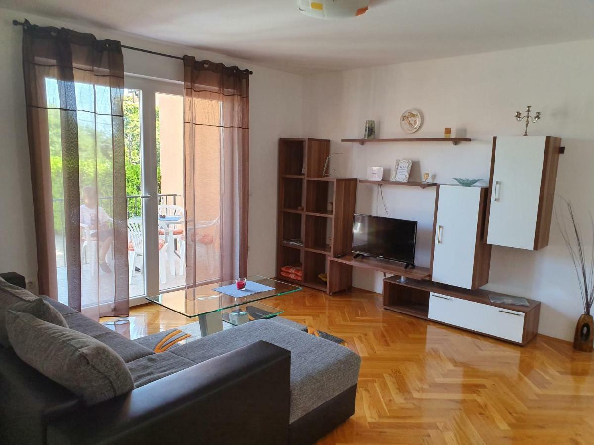 Apartman Dubravka 1 Lovran Eksteriør bilde